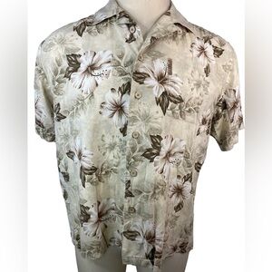 Magellan Sportswear Short Sleeve Button Up Shirt Men’s XL